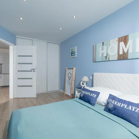 Apartment 206 Bluemare Basen Epapartamenty *