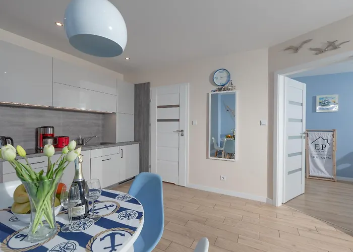 Apartment 206 Bluemare Basen Epapartamenty